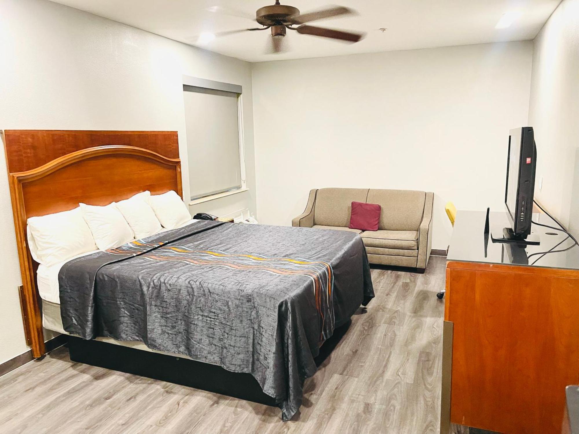 Americas Best Value Inn Лапорт Экстерьер фото