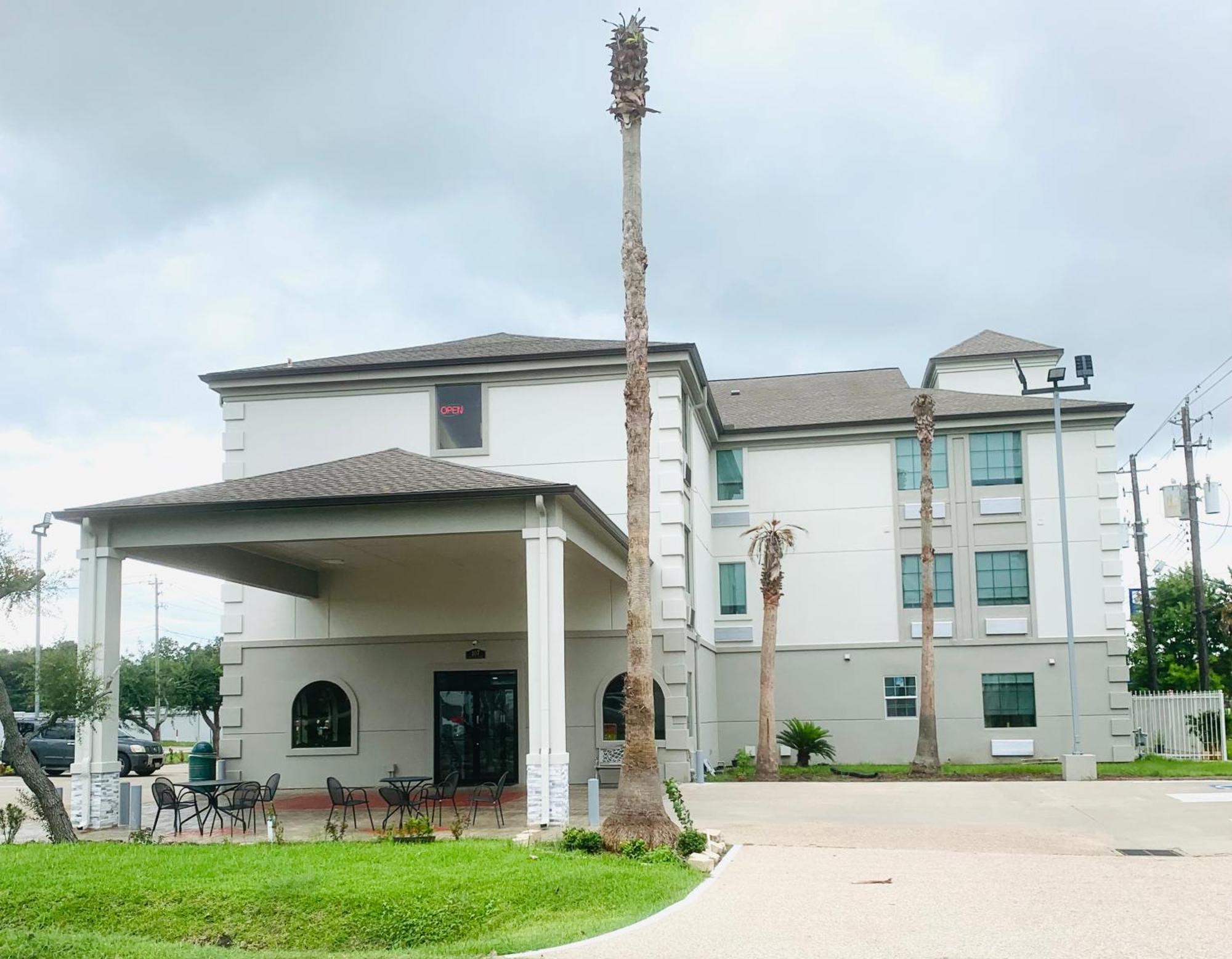Americas Best Value Inn Лапорт Экстерьер фото