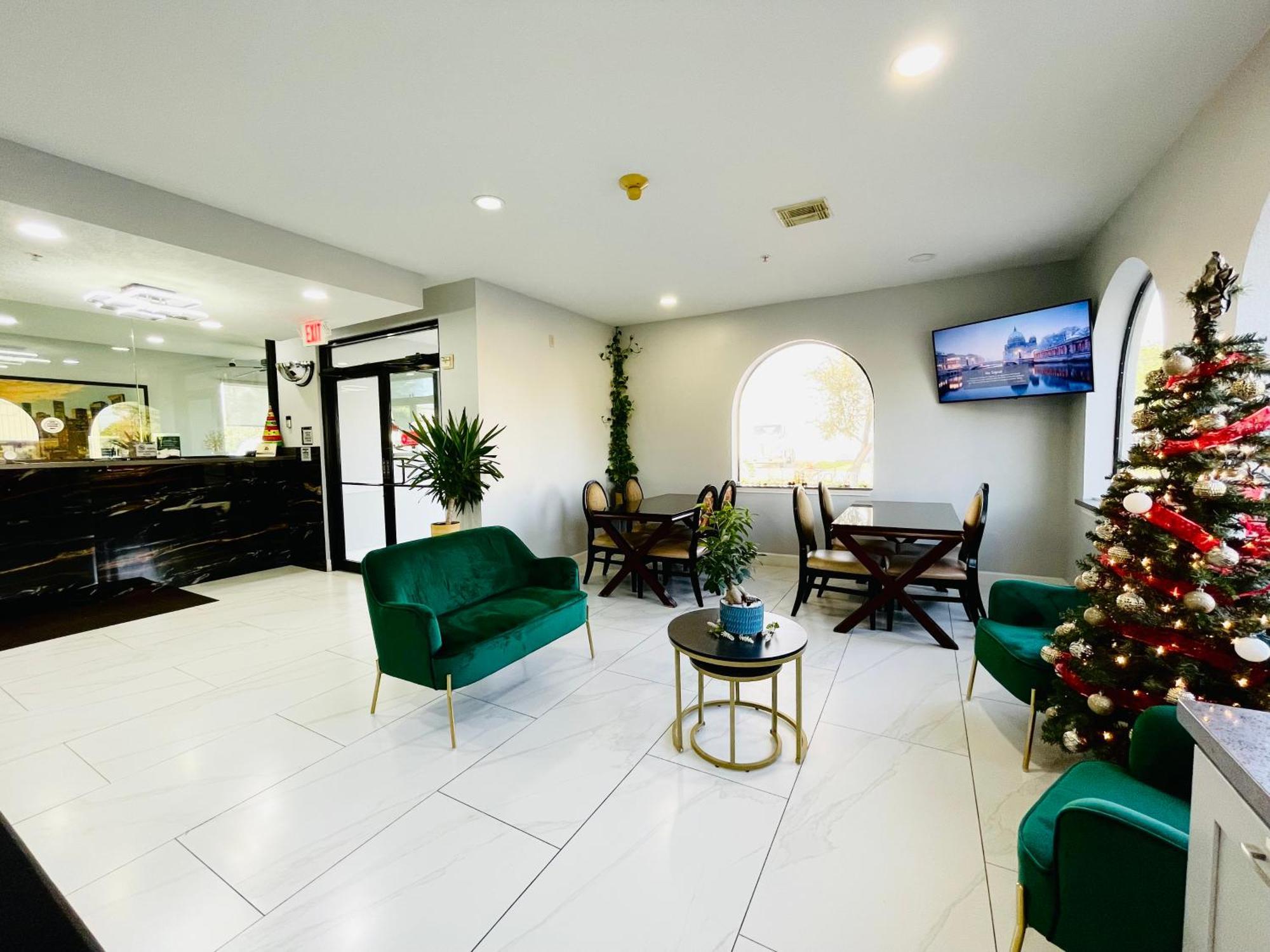 Americas Best Value Inn Лапорт Экстерьер фото